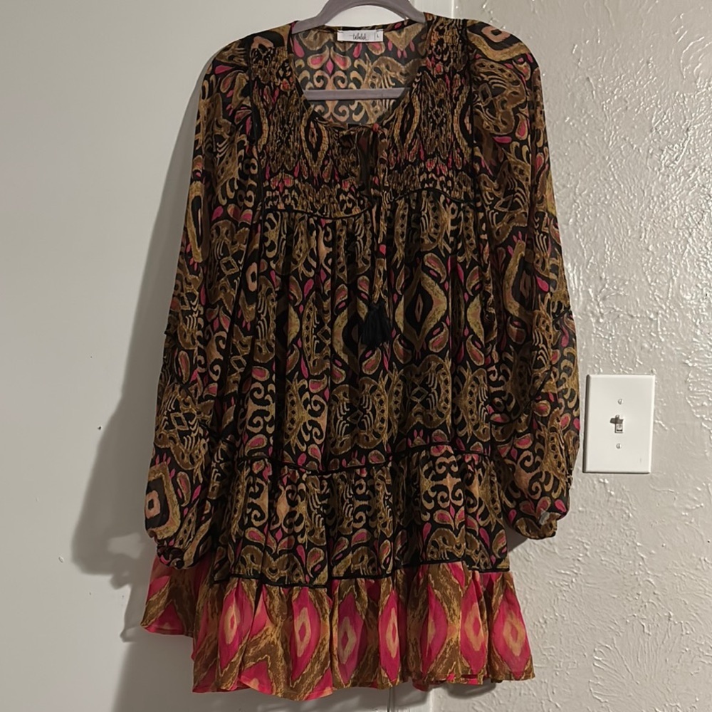TALULAH Black and Pink Patterned Blouse